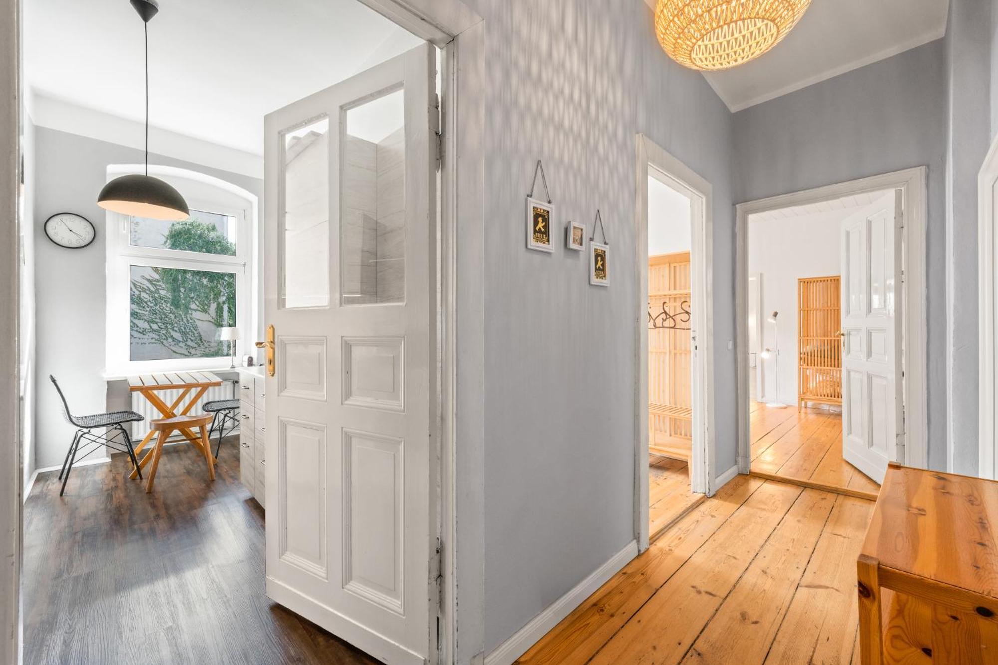 Wilhelmshavener 3Br In Downdown Moabit Apartment เบอร์ลิน ภายนอก รูปภาพ