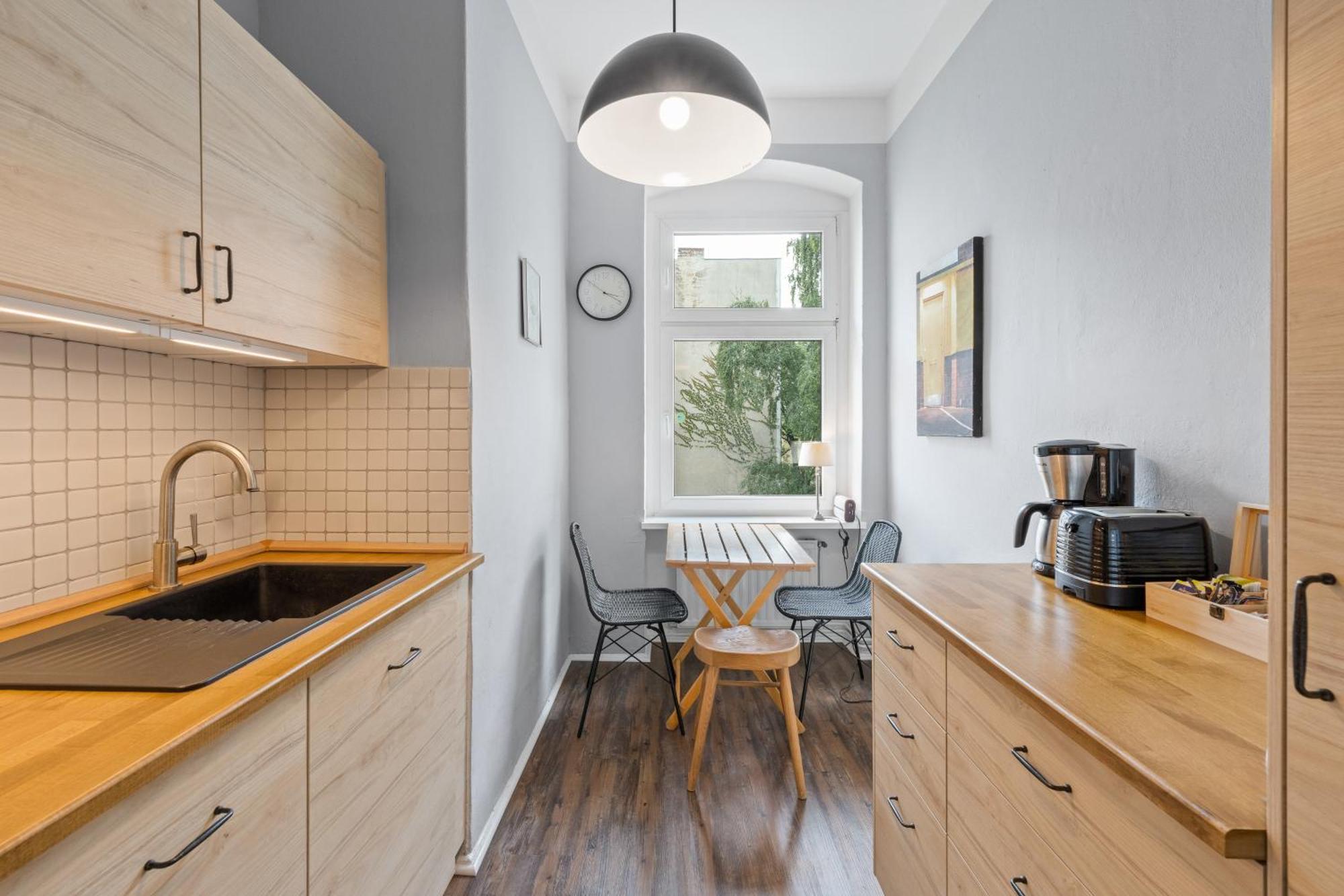 Wilhelmshavener 3Br In Downdown Moabit Apartment เบอร์ลิน ภายนอก รูปภาพ